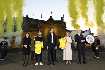 El castillo de Edimburgo ha sido el lugar escogido para anunciar el inicio del Tour 2027.