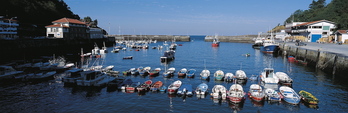 Imagen de archivo del puerto de Mutriku.