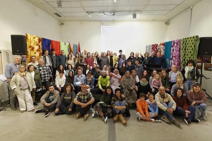 Zumaiako kultur etxean egin da kanpainaren bukaera. 