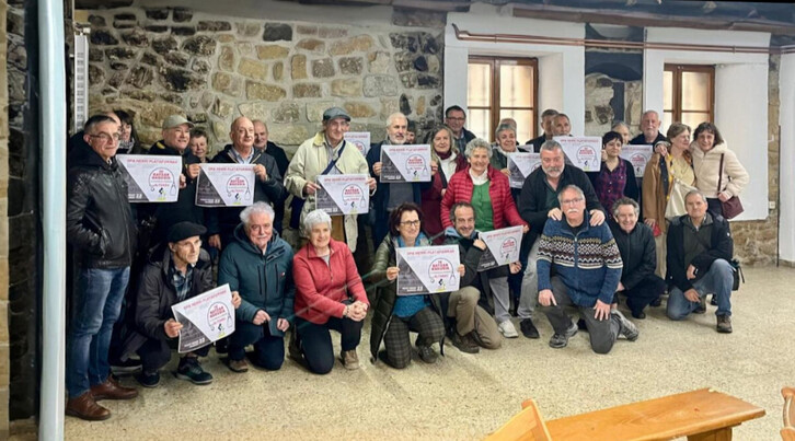 Representaes de las diferentes plaformas de Hego Euskal Herria que participaron en su IV Asamblea.