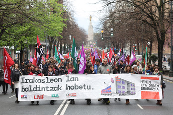 Movilización en Bilbo durante la jornada de huelga de Educación de este martes.