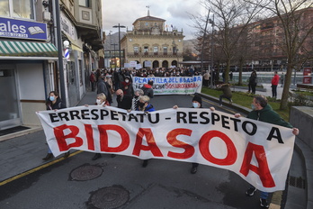 Imagen de archivo de una movilización vecinal sobre los servicios del Hospital del Bidasoa