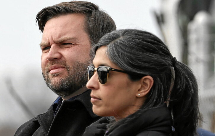 Vance senar-emazteak, joan den otsailaren 3an, East Palestinen, Ohion.