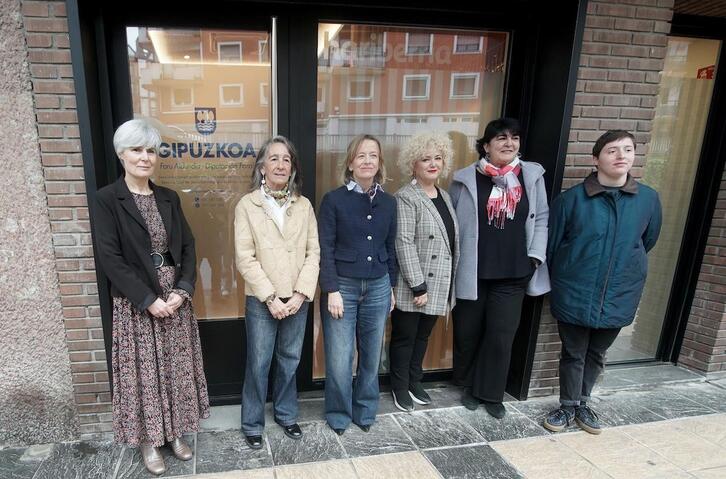 Arrasateko Uribarri kaleko 5. zenbakian ireki dute Hariberria zentro berria.