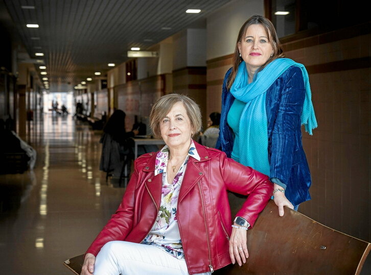 Begoña Calvo Hernaez eta Monica Martinez Cengotitabengoa ikerlariak.