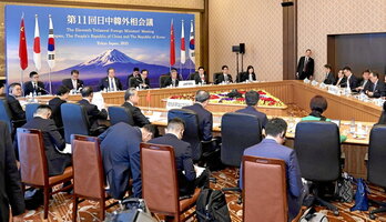 La cumbre de los ministerios de Exteriores chino, japonés y surcoreano se celebró en Tokio.