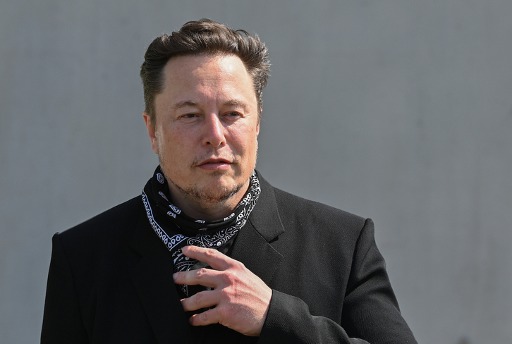 Elon Musk bate todos los récords de riqueza económica, según la revista «Forbes».