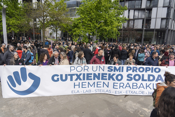 Elkarretaratzea egin du gaur gehiengo sindikalak.