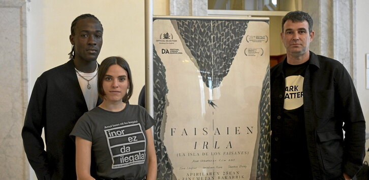 Diaby, Laspiur eta Urbieta, 22. Giza Eskubideen Zinemaldiaren aurkezpenean, atzo, Donostian.