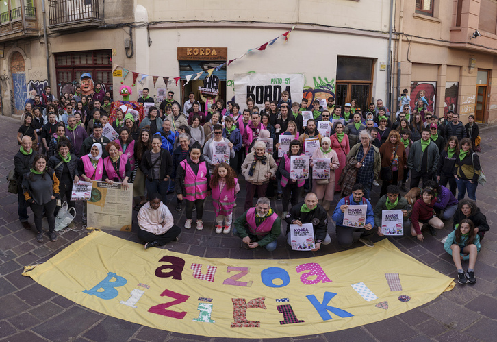 Korda espazioa kaleratze arriskuan dagoela salatu dute.