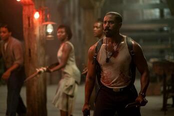 Los gemelos Smoke y Stack, ambos interpretados por Michael B. Jordan