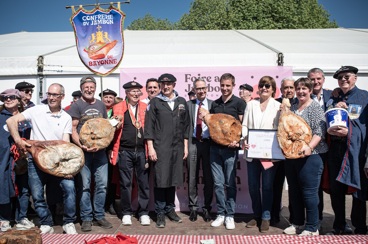 Etxaldeko xingar lehiaketako sarituak, Baionako Xingar Feriako lehenbiziko egunean.