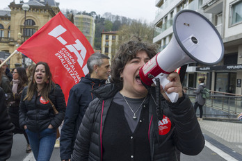 Movilización del profesorado de la escuela pública en Donostia.