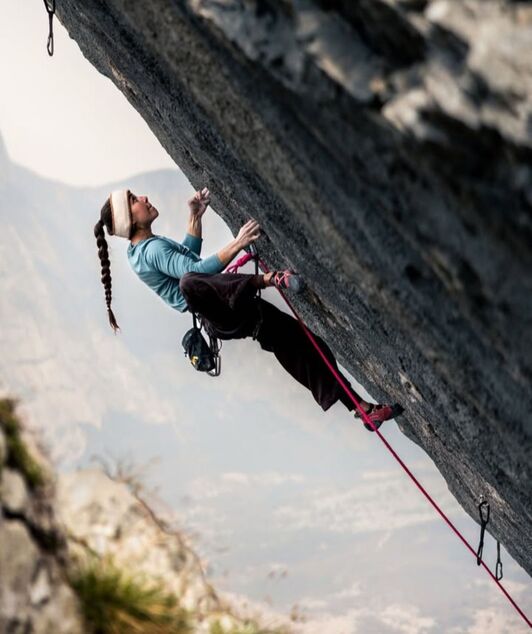 Brooke Raboutou, ‘Excalibur’-en; bidearen hirugarren igoera egin du.
