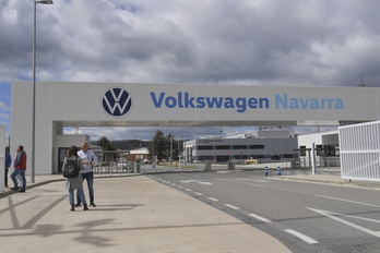Entrada de la planta de Volkswagen Nafarroa en Landaben.