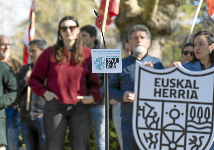 Iruñean eta Donibane Garazin ospatuko dute Aberri Eguna EH Bilduk eta EH Baik.