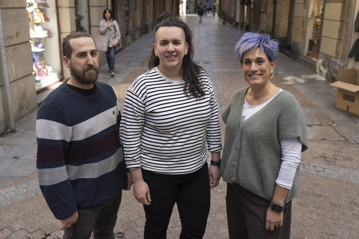 Iriarte, Elordi eta Etxezarreta, Mirokutana eta AEK-Korrikaren ordezkariak.