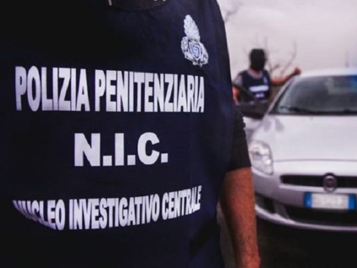 Por una ley de 1975, un guardia carcelario debía ser siempre testigo de estos encuentros.