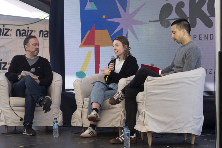 Iñaki Soto GARA egunkariko zuzendariak Amaiur Egurrola eta Markel Rio Ernaiko bozeramaileak elkarrizketatu zituen NAIZ gunean.