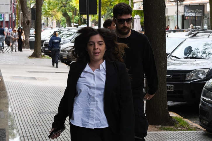 Dalma, una de las hijas de Maradona, a su llegada a los juzgados de la ciudad argentina de San Isidro.