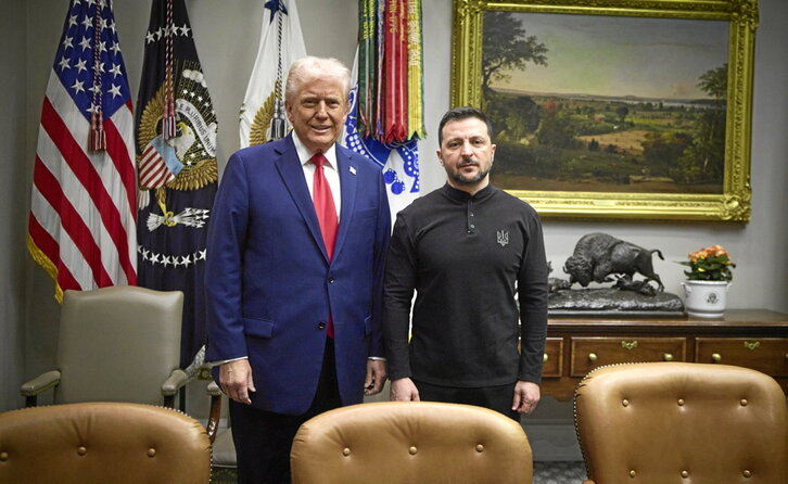 Donald Trump, con Volodimir Zelenski en la visita del presidente ucraniano a EEUU el pasado febrero.