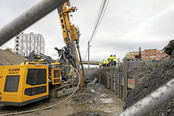 Basauriko Sarratu geltoki berriaren ingurura apiril hasieran egindako bisita.