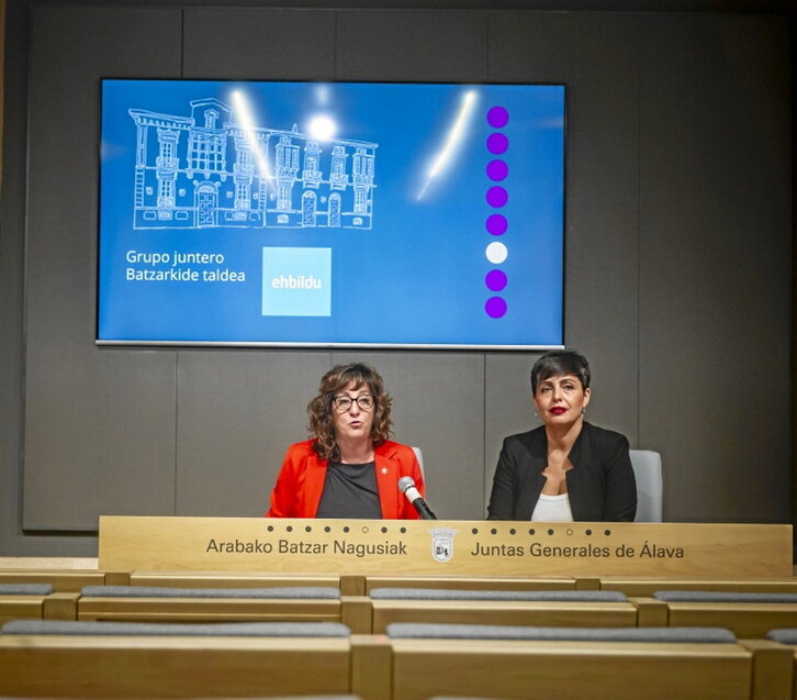 Eva Lopez de Arroyabe eta Rocio Vitero.