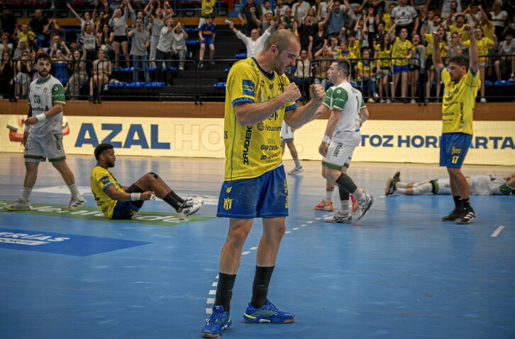 Bidasoa celebra un sufrido triunfo, Anaitasuna lamenta su esfuerzo baldío.