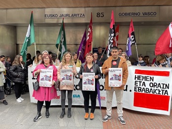 Maiatzaren 12tik 16rako greba egunen erregistroa egin dute sindikatuek Gipuzkoako Hezkuntzako Lurralde Ordezkaritzan.