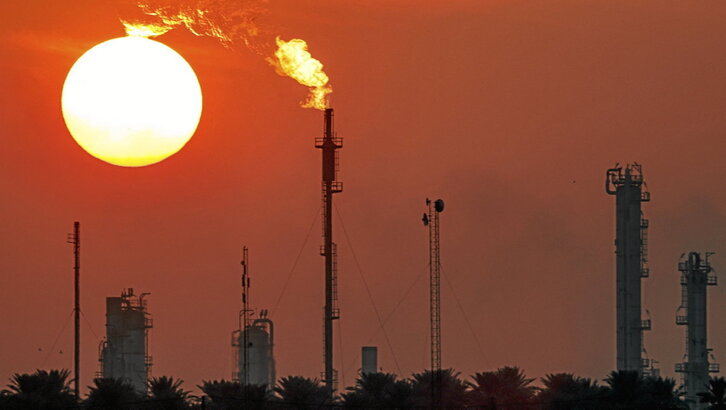Imagen de archivo de las instalaciones de la refinería petrolífera Dora Daura, en Bagdad.