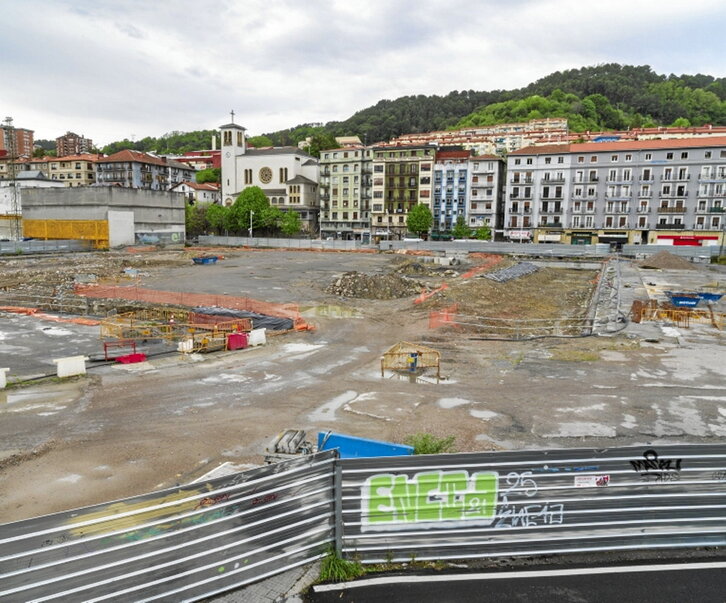 El solar en el que se construirá Adinberri.