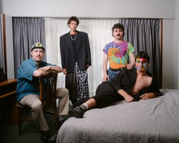 Eneko, Unai, Mikel eta Alvaro eta dira Ezezez.