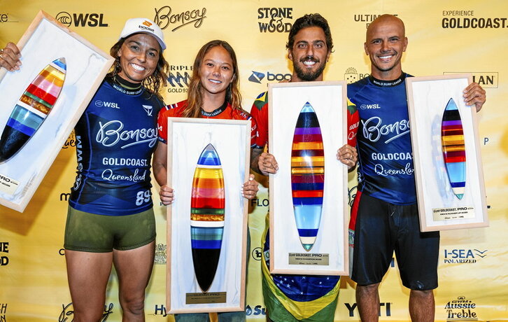 Finalistak: Sally Fitzggibons, Bettylou Sakura Johnson, Filipe Toledo eta Julian Wilson.