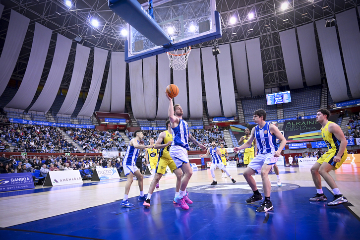 Gipuzkoa Basketek kanporaketa bizirik mantendu nahi du Illunbera iritsi aurretik.