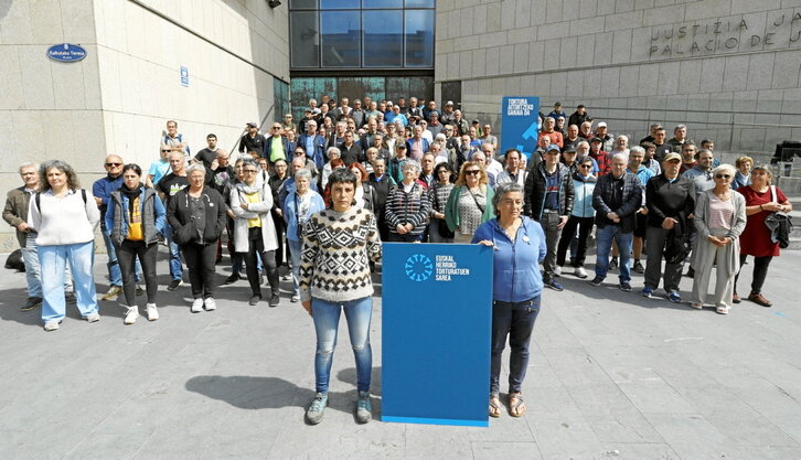 Comparecencia de la Red de Personas de Euskal Herria para valorar el fallo de la Audiencia Nacional sobre Iratxe Sorzabal.