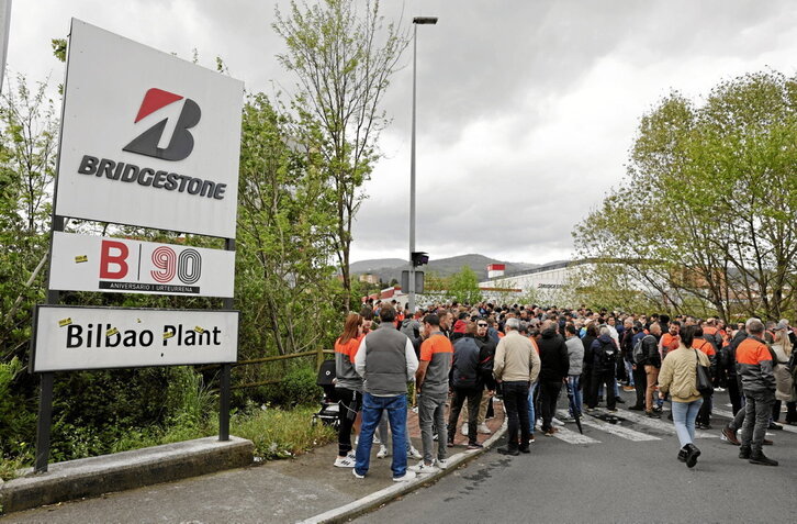 Imagen de archivo de una concentración de la plantilla en la planta de Basauri.