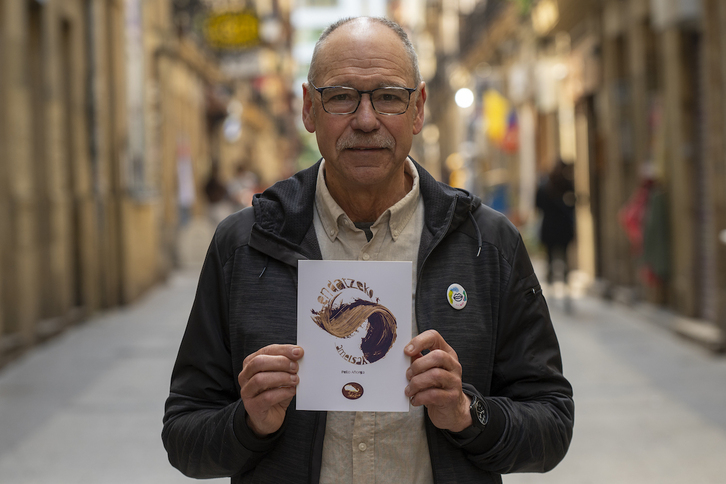 Pello Añorgak astearte goiz honetan aurkeztu du liburua, Donostian.