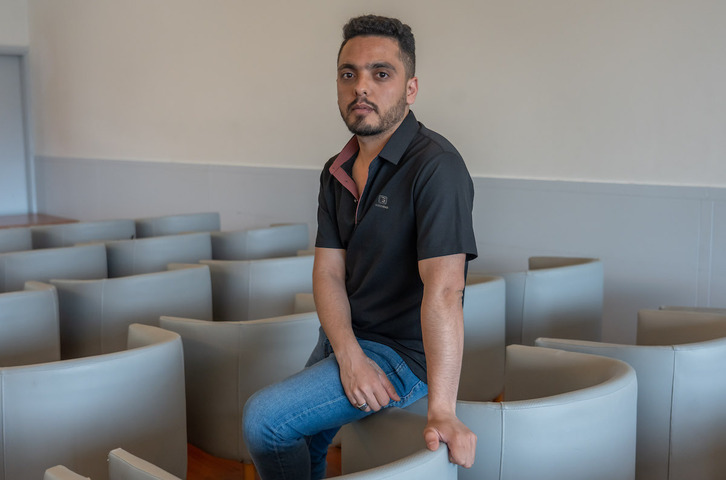 Okba Mohammad, durante su estancia en Bilbo para asistir a una conferencia de la UPV/EHU.