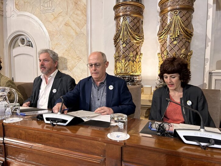 EH Bildu ha provocado este pleno monográfico con sus 21 propuestas. Izagirre las ha defendio.