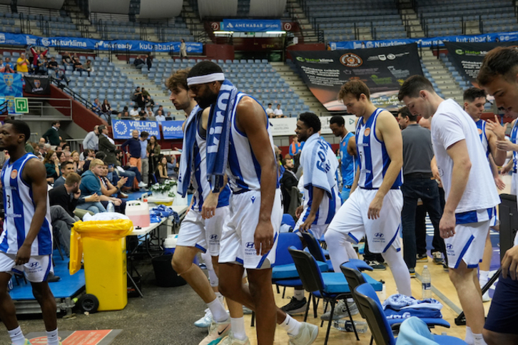 A pesar de pelear hasta el último segundo los tres partidos, Gipuzkoa Basket ha quedado eliminado por un 3-0 contundente.