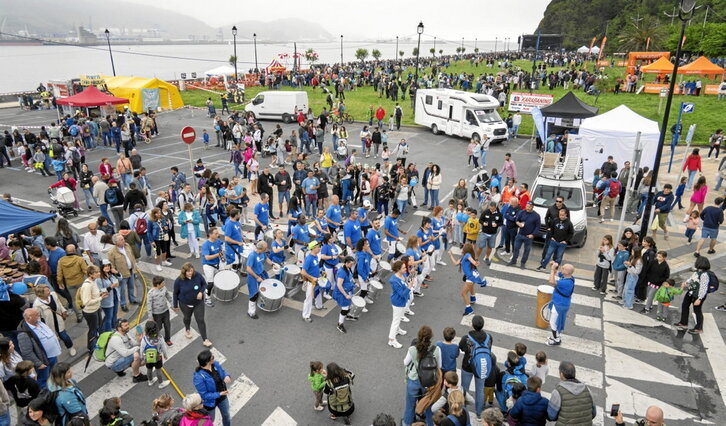 Kaleko giroa ez da faltako aurten Galdakaon. Irudian, iazko edizioa Getxon.