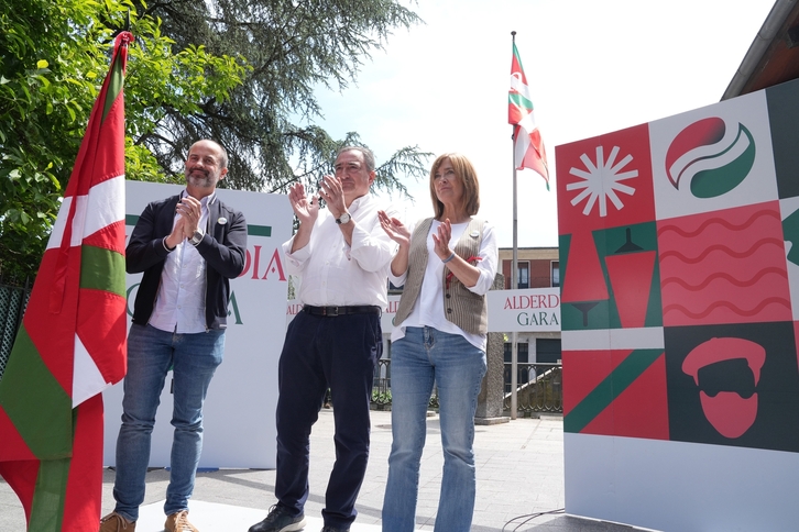 Esteban ha estado en Azkoitia para la inauguración del batzoki de Azkoitia. 