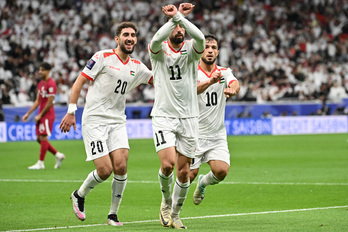 Gesto de Dabbagh en uno de sus goles con la selección palestina, de la que es pichichi, en la Copa de Asia de 2023.