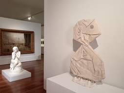 Joan Mirok ‘Tête’ eskulturarako egindako igeltsuzko modeloa.