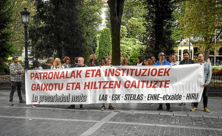 Imagen de archivo de una concentración de la intersindical contra los accidentes laborales.