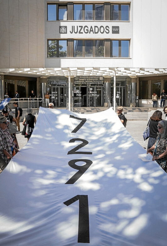 Reciente protesta de familiares en Madrid.