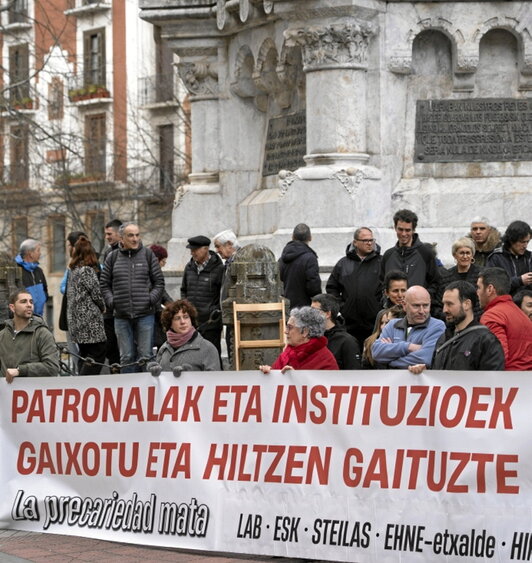 Protesta contra la siniestralidad. .