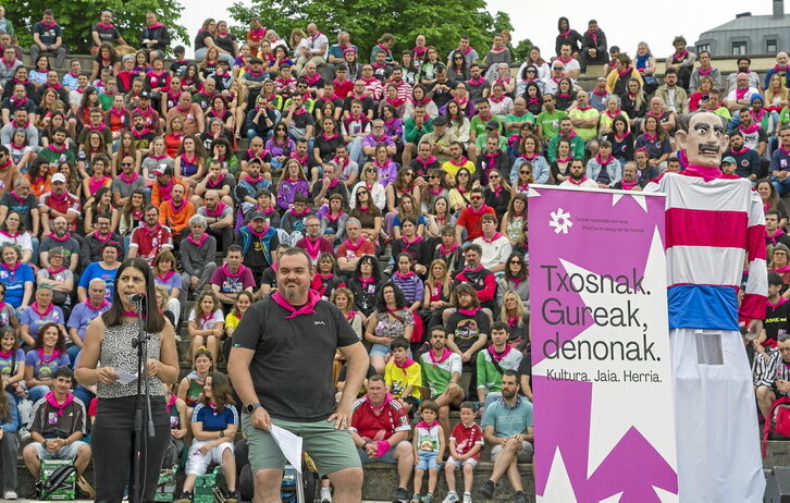 Lehen sinadurak Miribillan bertan bildu dituzte.