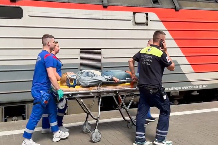 Llegada de una de las heridas a Moscú