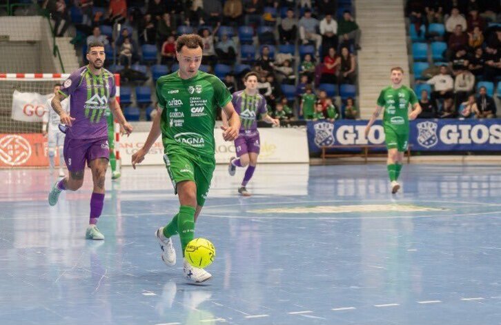 Sendos 2-1 han dejado fuera al Xota en su cruce con el campeón de Europa.